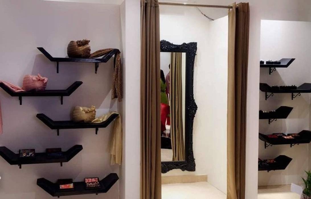 Designing Ideas for a fashion store, VIRTUS SPACES PRIVATE LIMITED VIRTUS SPACES PRIVATE LIMITED