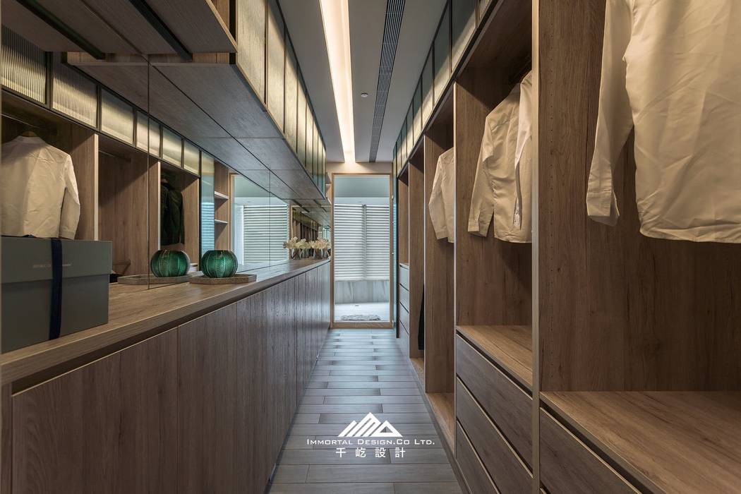 ISQ X 千屹設計最新合作案例-台北市內湖區, ISQ 質の木系統家具 ISQ 質の木系統家具 Dressing room