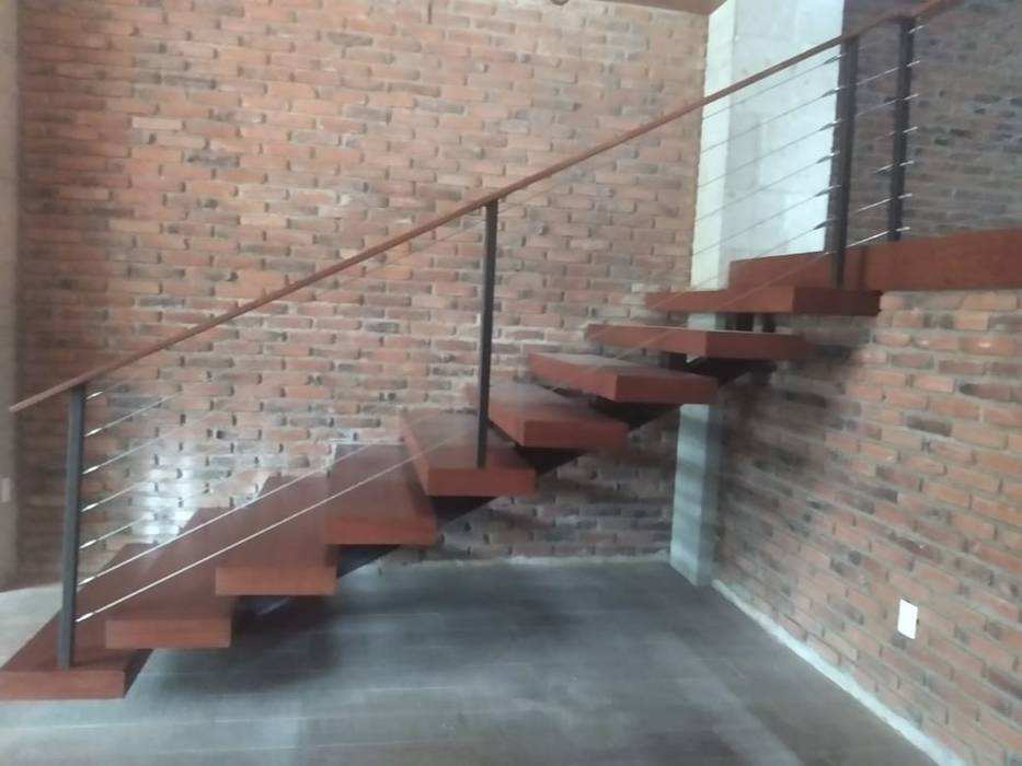 Remodelación Casa en Bosques de las Lomas, BLAUE MINZE BLAUE MINZE Escaleras Madera Acabado en madera