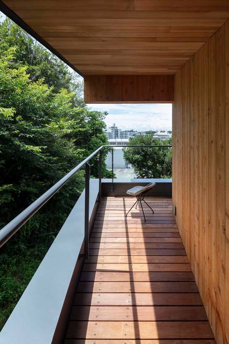 豊橋の住宅／House in Toyohashi, hm+architects 一級建築士事務所 hm+architects 一級建築士事務所 Modern Terrace