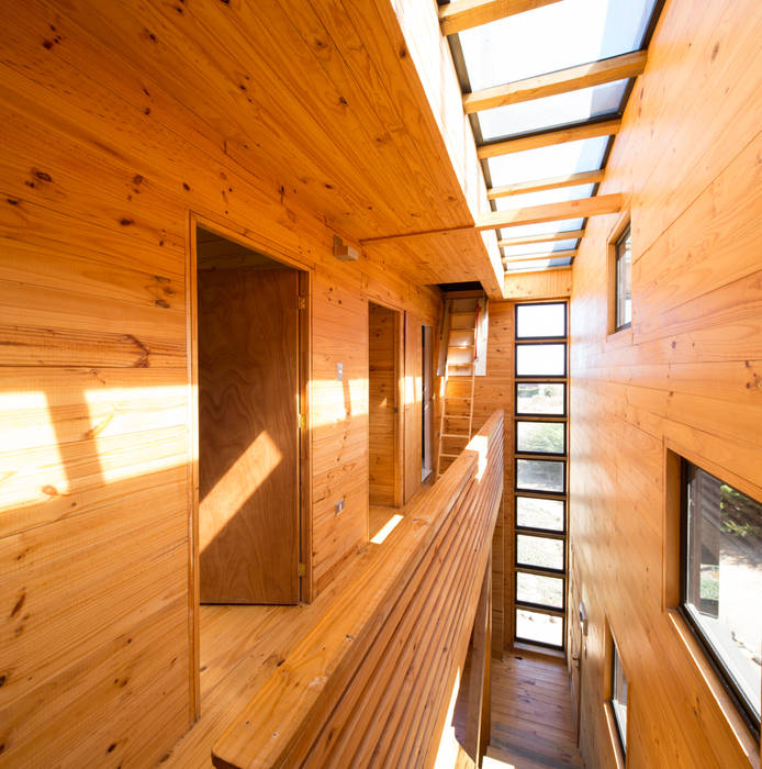 Casa Cubo, Irene Escobar Doren Irene Escobar Doren Skylights لکڑی Wood effect