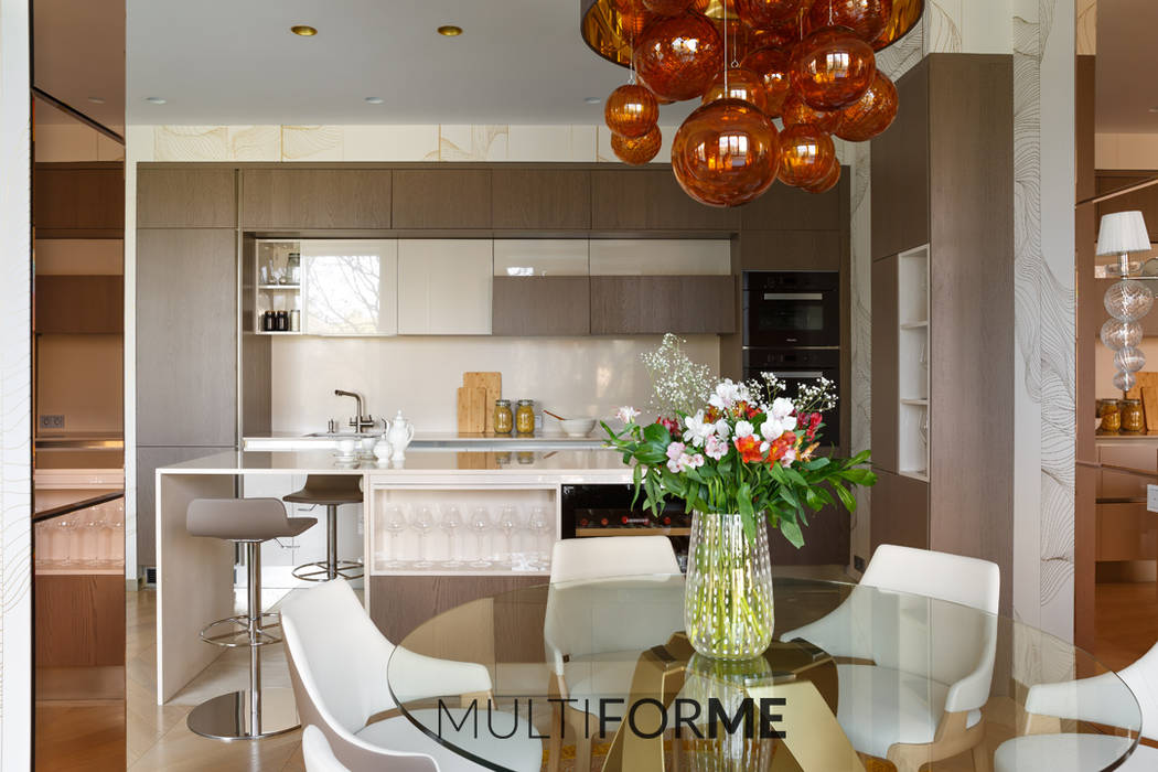 "La Dolce Vita" Appartment in Saint Petersburg, MULTIFORME® lighting MULTIFORME® lighting Modern Kitchen Glass Lighting