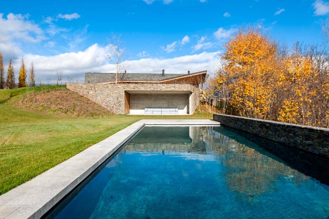 Casa en Puigcerdà - AVA Studio SCP. , Iñigo Bujedo Aguirre Iñigo Bujedo Aguirre Kolam Renang Modern