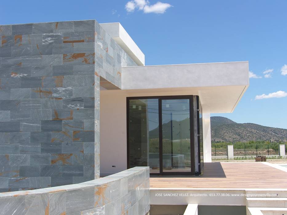 Vivienda Moderna con vuelo protector para el verano. DYOV STUDIO Arquitectura, Concepto Passivhaus Mediterraneo 653 77 38 06 Fincas Piedra