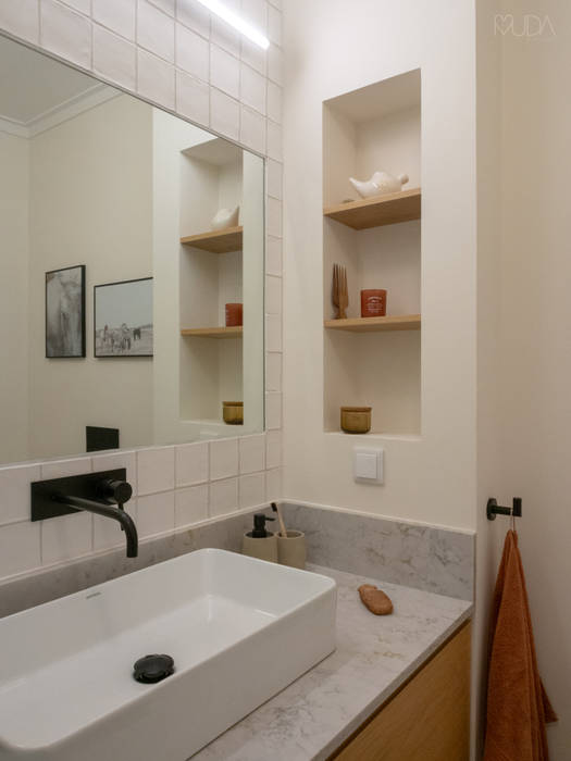 V+N Apartment - Oeiras, MUDA Home Design MUDA Home Design Scandinavian style bathrooms