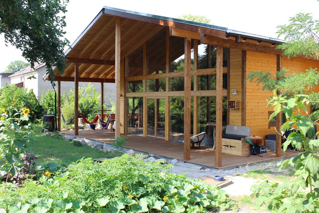 Wohnen mit der Natur im Haus "Taunus" auf 150 qm, THULE Blockhaus GmbH - Ihr Fertigbausatz für ein Holzhaus THULE Blockhaus GmbH - Ihr Fertigbausatz für ein Holzhaus Дерев'яні будинки Дерево Дерев'яні