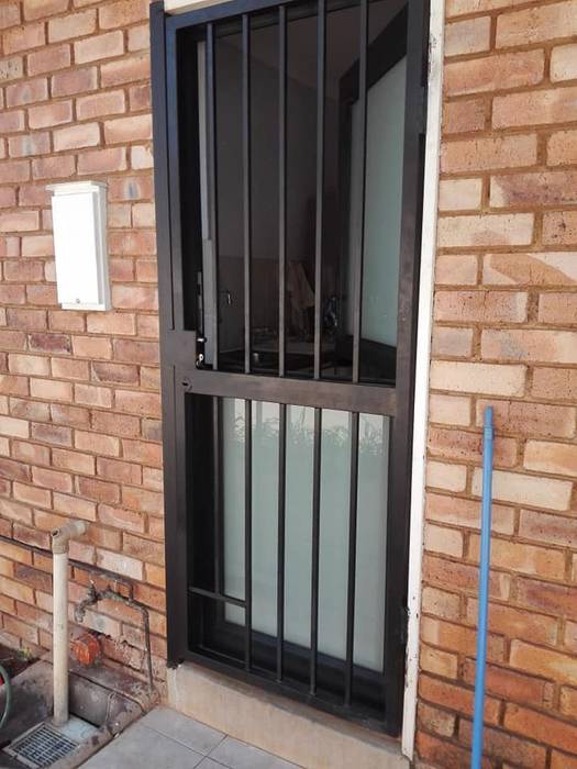 AFTER CONVERTION - FITTED CLIENT'S OWN STEEL GATE ALUWOOD WINDOWS AND DOORS