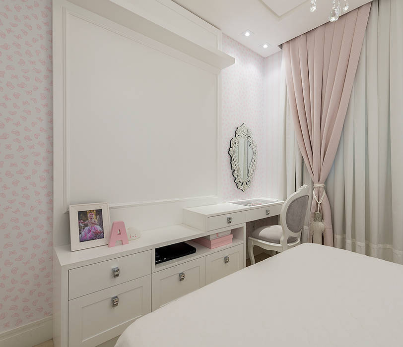 Quartinho de menina superclássico, Espaço do Traço arquitetura Espaço do Traço arquitetura Kamar tidur anak perempuan