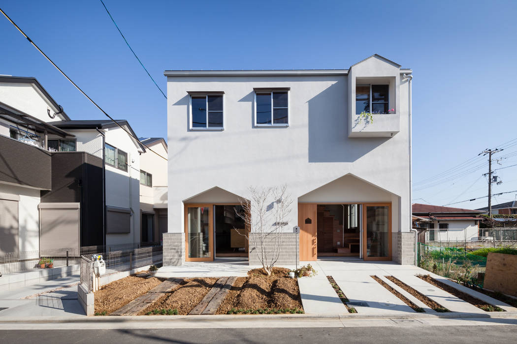 MORI, FUMIASO ARCHITECT & ASSOCIATES／ 阿曽芙実建築設計事務所 FUMIASO ARCHITECT & ASSOCIATES／ 阿曽芙実建築設計事務所 Wooden houses