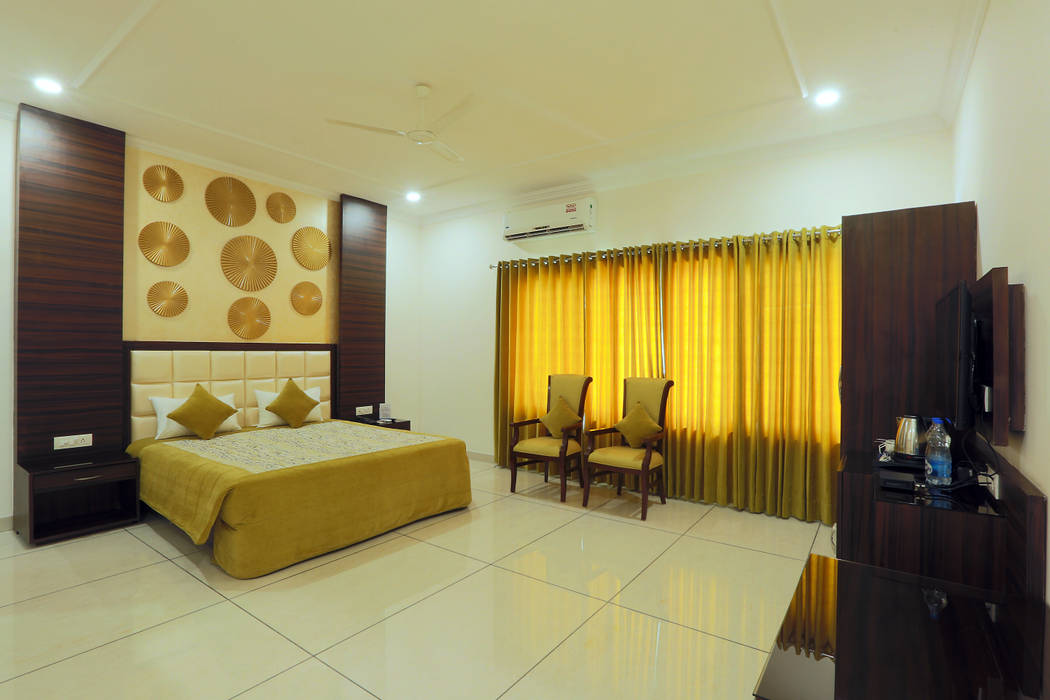 Status Hotel, Bhopal. Rooms. H S AHUJA & ASSOCIATES Commercial spaces Plywood Hotels