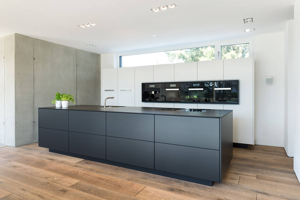 Küche Schwarz Weiß, Beer GmbH Beer GmbH Modern Kitchen