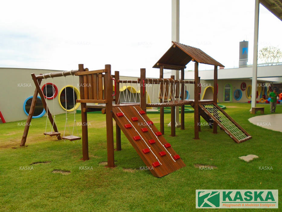 Casa do Tarzan em Escola Kaska Playgrounds Espaços comerciais Madeira Acabamento em madeira Escolas
