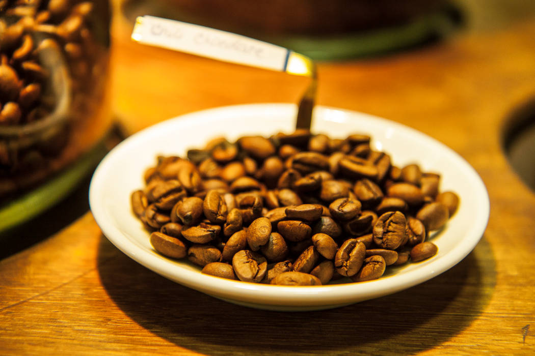 granos de café expuesto en el stand DC PROJECTS Espacios comerciales Espacios comerciales