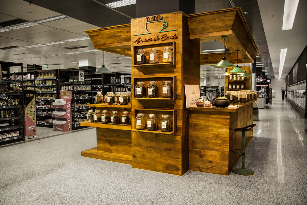 Diseño y Decoración de Espacios Comerciales en "El Corte Inglés", DC PROJECTS DC PROJECTS مساحات تجارية محلات تجارية