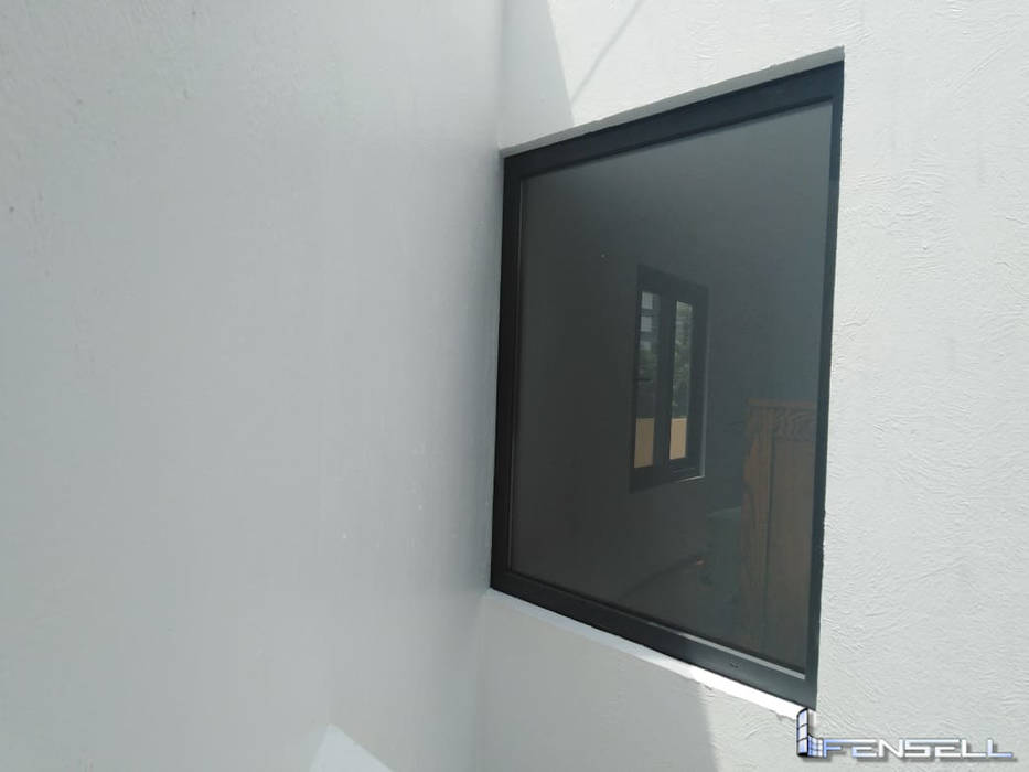 Proyecto Bosque Real, FENSELL FENSELL Modern windows & doors Plastic Windows