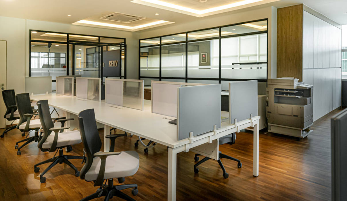 Kelly Services & Capita @ Penang, EZYOFFICE EZYOFFICE Commercial spaces Commercial Spaces