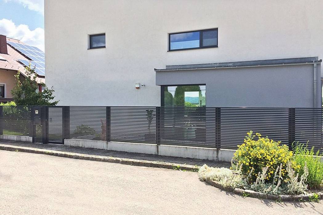 Moderner Aluminiumzaun MAGNUS, Super-Zaun Super-Zaun Front yard Aluminium/Zinc