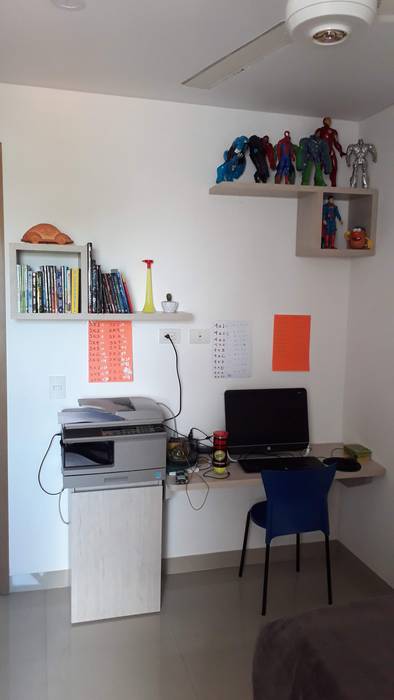 Zona de Estudio en habitación, Etnia - Mobiliario e Interiorismo Etnia - Mobiliario e Interiorismo Habitaciones pequeñas Aglomerado