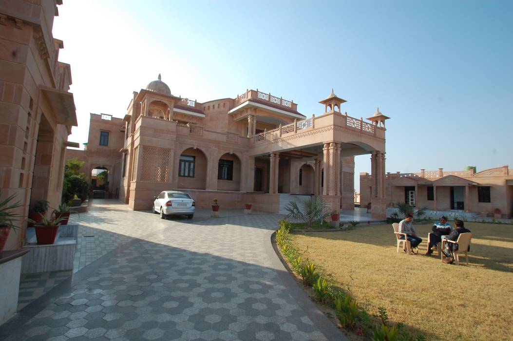 Residence in Merta Road, Shilpy Architects and Consultants Shilpy Architects and Consultants Bungalows Stone