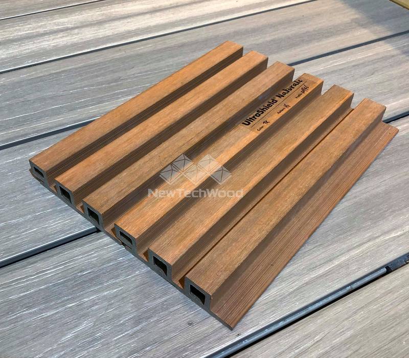 NewTechWood 很受歐美市場喜歡新款UH46柚木格柵型牆板 新綠境實業有限公司 Modern walls & floors Wood-Plastic Composite