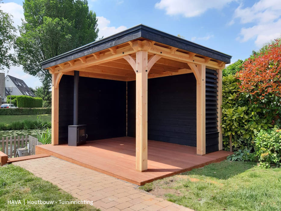 Douglas houten veranda met shutter, vlonder en buitenkachel., HAVA | Houtbouw HAVA | Houtbouw Garden Shed لکڑی Wood effect