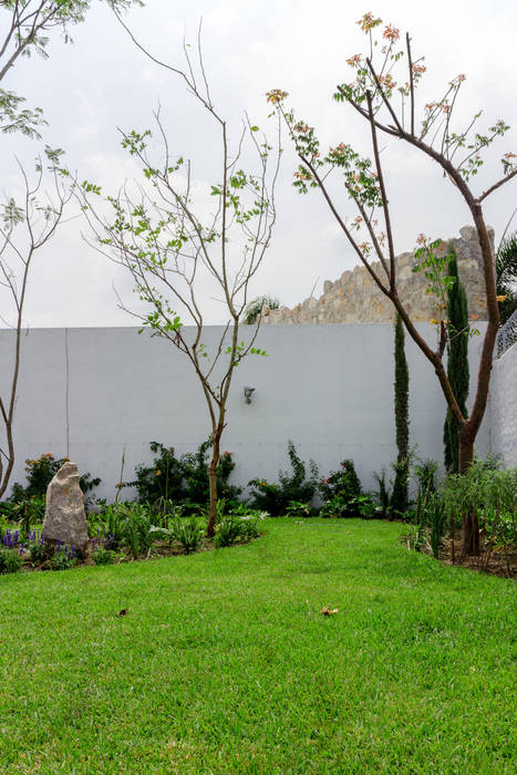 Terraza y Jardín MCM, Boceto Arquitectos Paisajistas Boceto Arquitectos Paisajistas Taman Modern