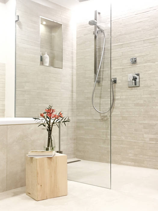 Wellness Pur, AGNES MORGUET Interior Art & Design AGNES MORGUET Interior Art & Design Modern style bathrooms