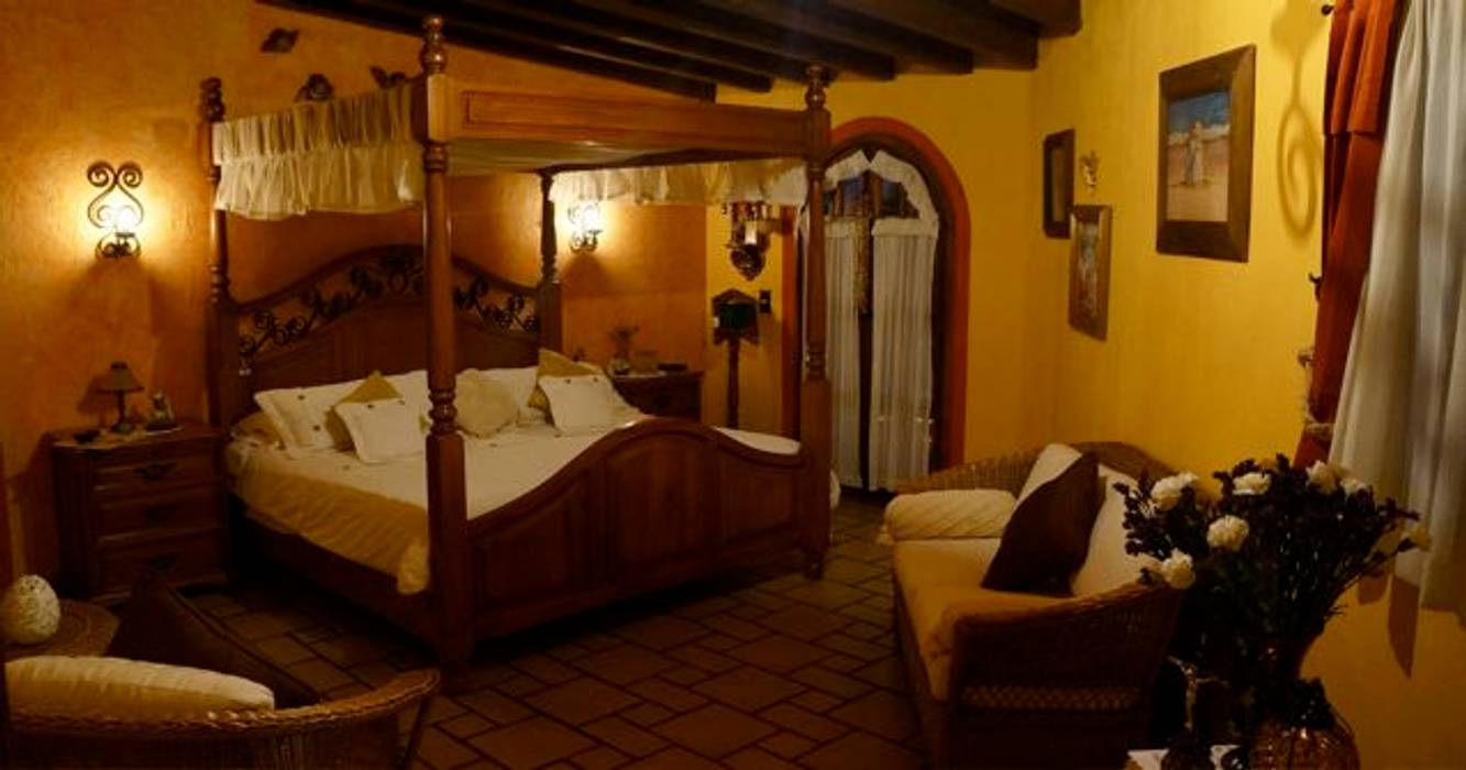 Recámara estilo colonial cúpe Dormitorios coloniales recamara, madera, muebles de madera , recamara de madera, recamara rustica , cama rústica