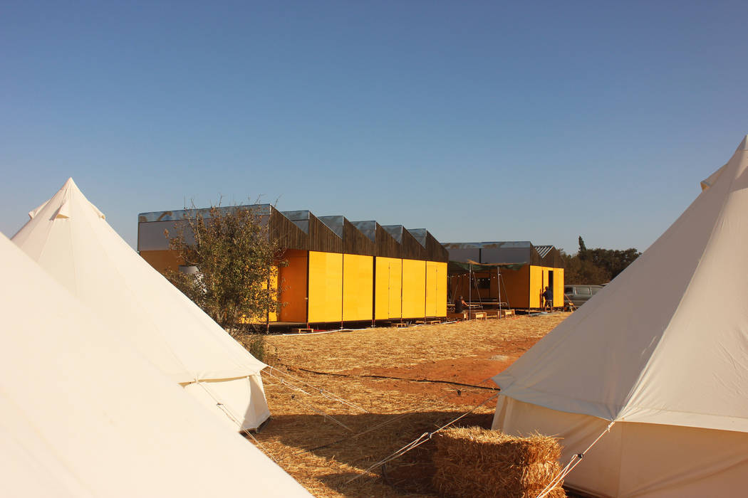 NOMAD BASE CAMP, Colectivo Warehouse Colectivo Warehouse Wooden houses Engineered Wood Transparent