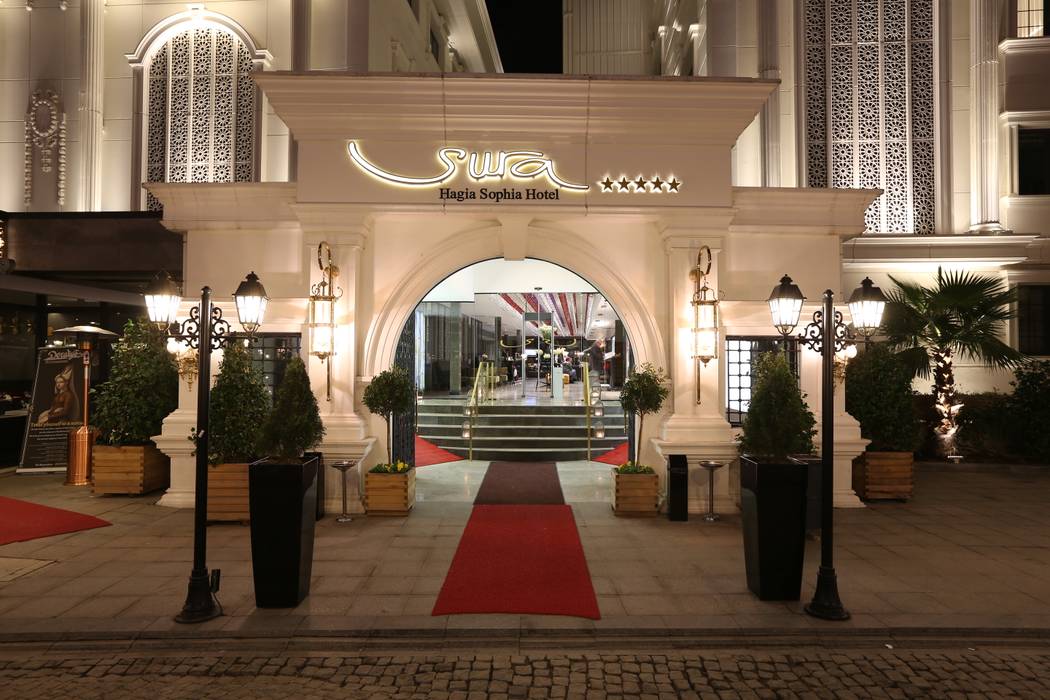 Sura Sophia Hotel , TECHNICLIGHT LED AYDINLATMA TECHNICLIGHT LED AYDINLATMA Commercial spaces Hotels