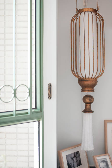 Repurposed Wall-Mounted Lantern Light Detail S.Lo Studio Modern Living Room Copper/Bronze/Brass Amber/Gold