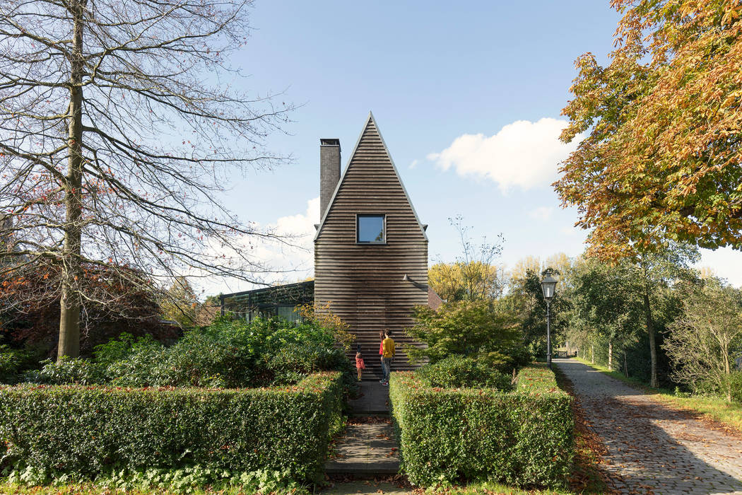 Fort Blauwkapel, RHAW architecture RHAW architecture Casas de madera Madera Acabado en madera