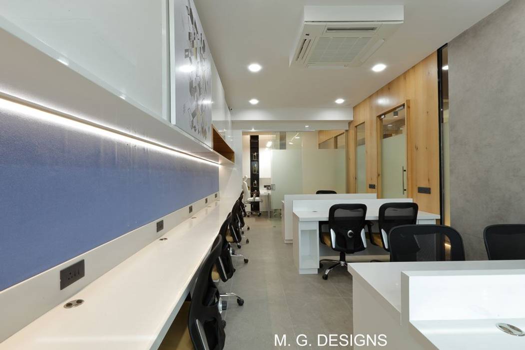 Best office décor ideas in Ahmedabad-- Malvi Gajjar Malvi Gajjar Interior Designer and Architect Services Ruang Komersial Gedung perkantoran