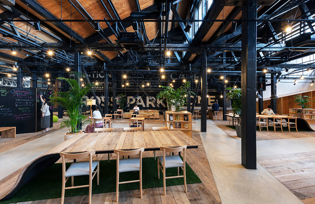 CROSS PARK, HAMADA DESIGN HAMADA DESIGN Commercial spaces Wood Wood effect Offices & stores