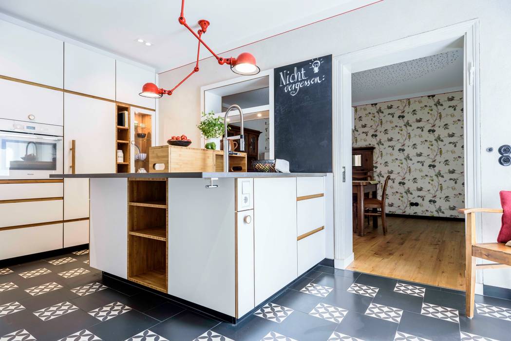 Küche im modernen Country-Stil, raumdeuter GbR Berlin raumdeuter GbR Berlin مطبخ ذو قطع مدمجة