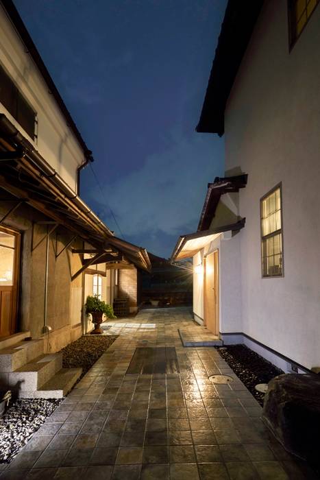 House in Minamitawara, Mimasis Design／ミメイシス デザイン Mimasis Design／ミメイシス デザイン Casa di legno