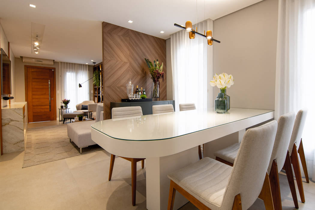 Casa em estilo contemporâneo sofisticado e aconchegante, ZOMA Arquitetura ZOMA Arquitetura Modern dining room
