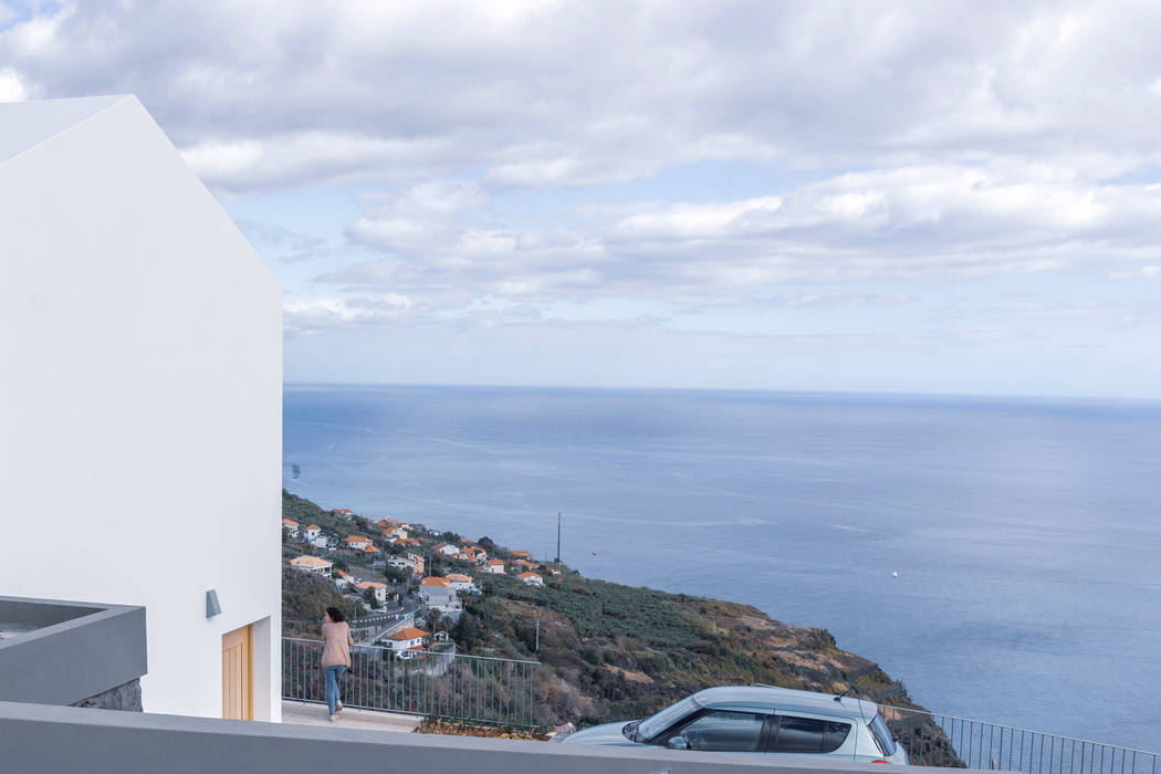 Vista sobre o mar AA.Arquitectos Casas pequenas Madeira Acabamento em madeira Casas Pequenas, Minimalista, Enquadramento Paisagístico, Arquitectura, Paisagismo, Landscape, architecture, archi, small house