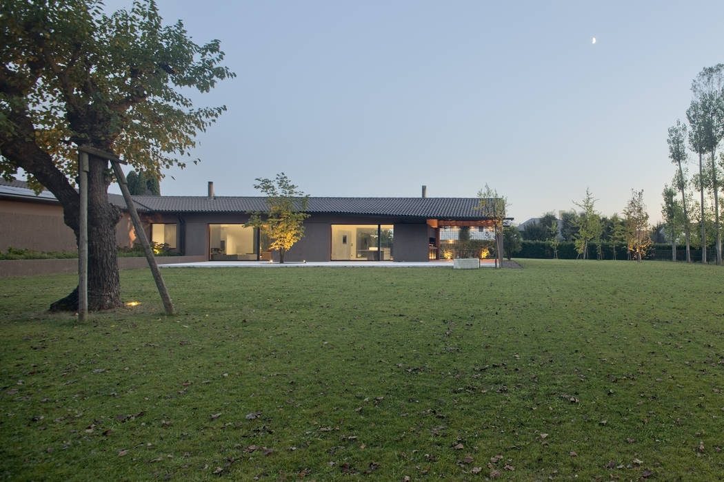 110_Abitazione in campagna, MIDE architetti MIDE architetti Casa rurale