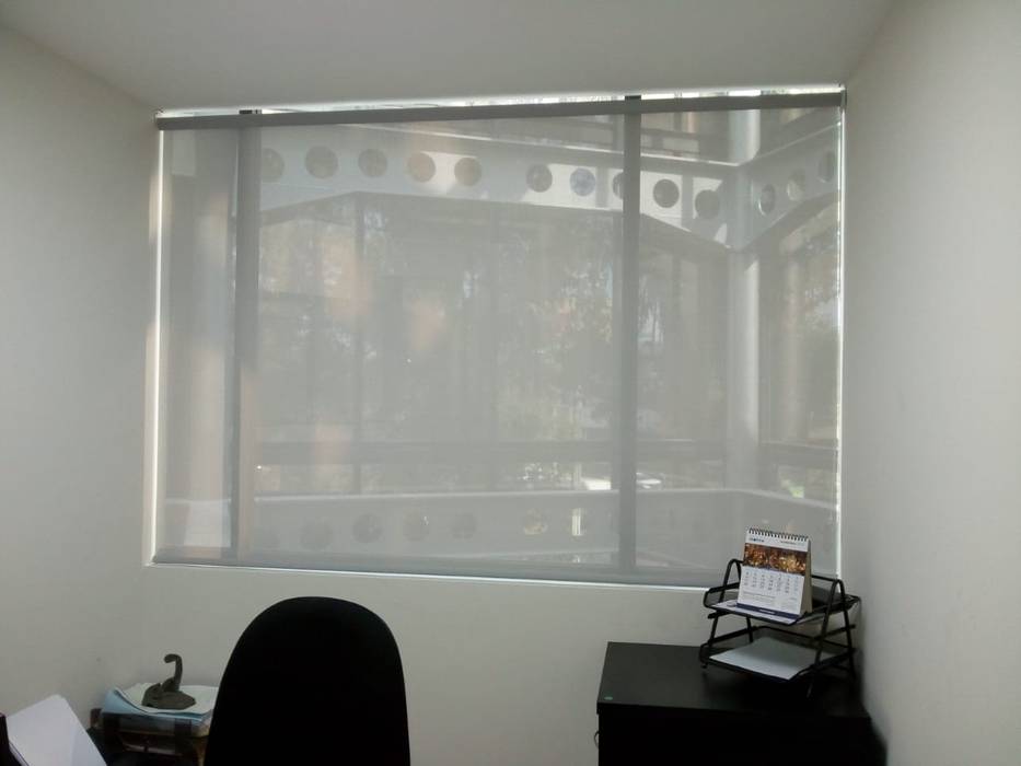 Corporativo Parque Orizaba, Gobash Gobash Cửa sổ & cửa ra vào phong cách hiện đại Blinds & shutters