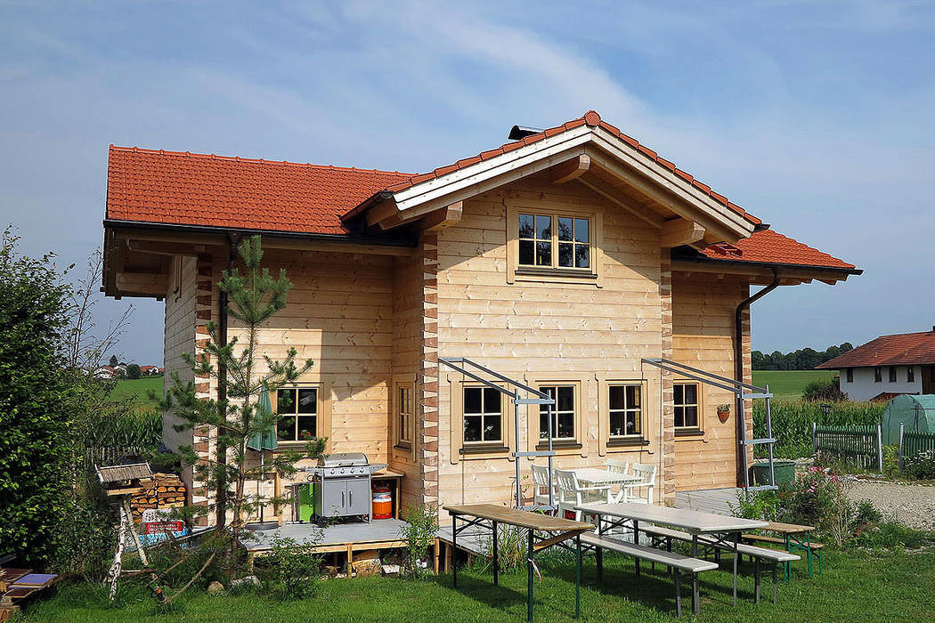 Vierkantblockhaus als Wohnhaus oder Ferienhaus, Holzbau PERR GmbH Holzbau PERR GmbH