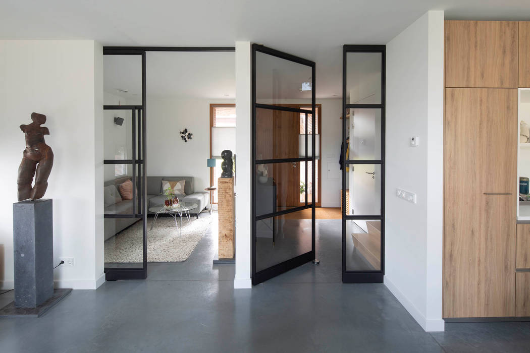 Villa Alders , Joris Verhoeven Architectuur Joris Verhoeven Architectuur Glass doors گلاس