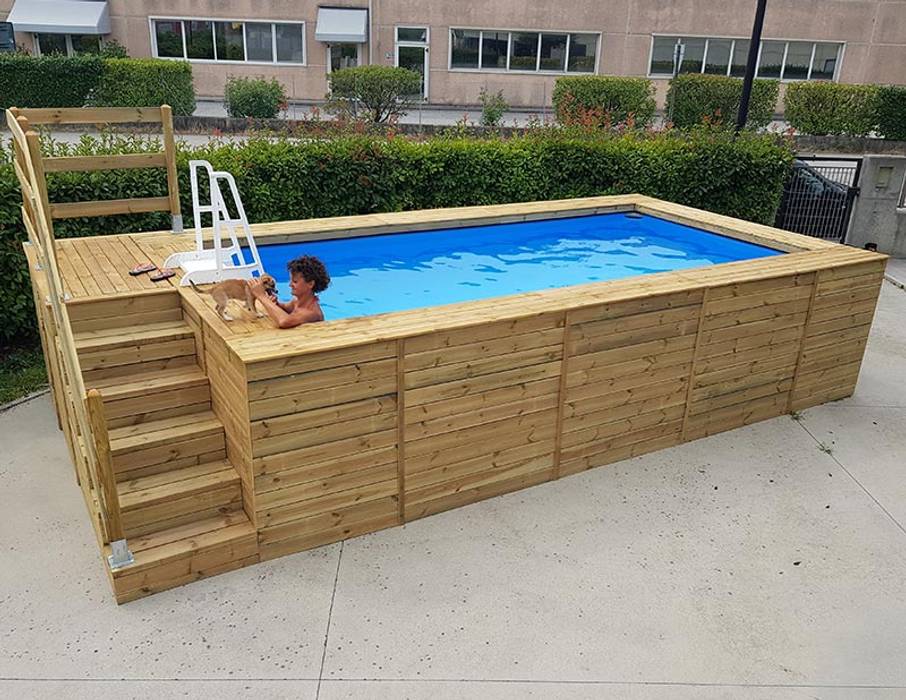 Piscina fuori terra rivestita in legno o WPC, montaggio fai da te, modello Clik Clak®. Abbiamo 4 misure disponibili con relativo prezzo. Troverai nel sito immagini e particolari, internamento ha un pvc armato garantito 15 anni., Aquazzura Piscine Aquazzura Piscine Piscinas de jardim