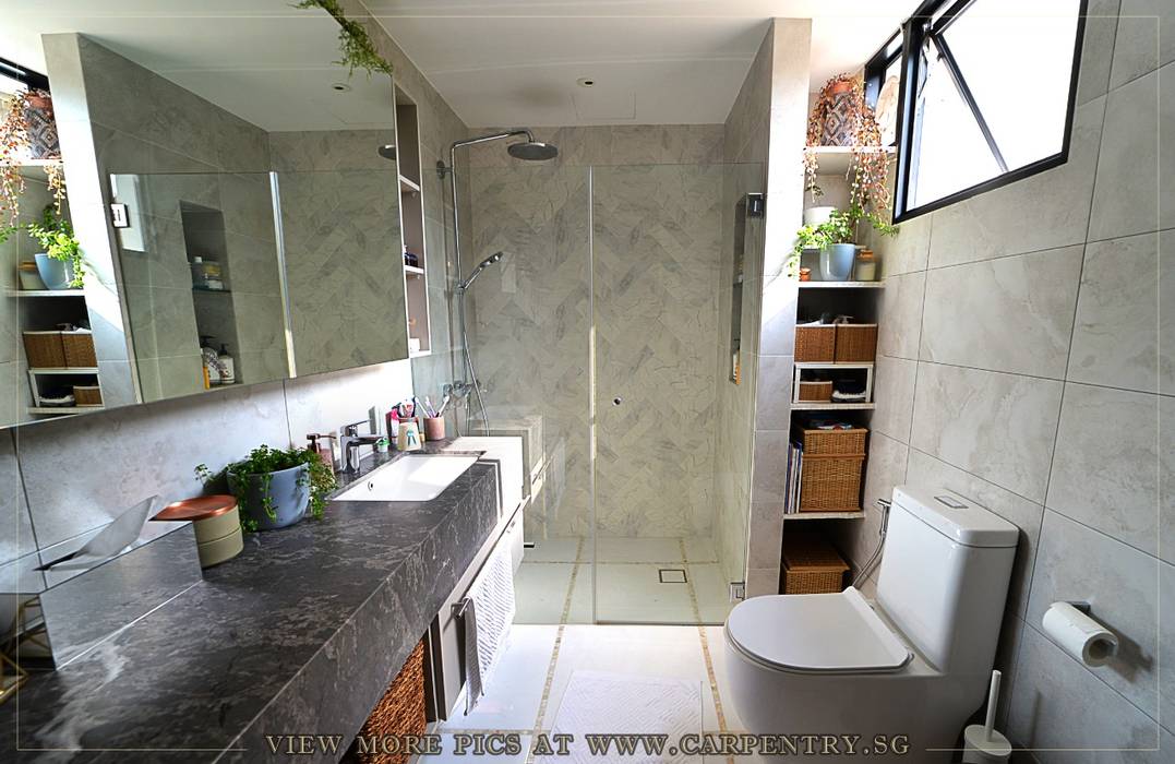 Luxury with Natural Lighting at Mount Rosie Terrace Singapore Carpentry Interior Design Pte Ltd Scandinavian style bathrooms Marble