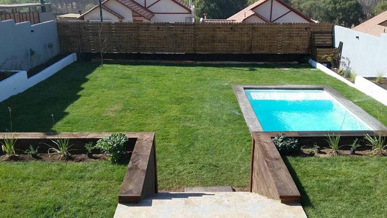 Piscina Lomas De Lo Aguirre, Piscinas con Diseño Chile Piscinas con Diseño Chile สระในสวน