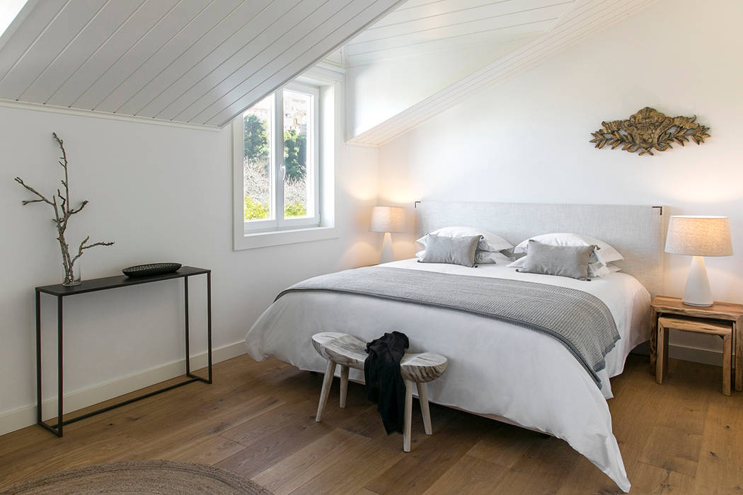 Спальня в стиле модерн от Staging Factory Модерн