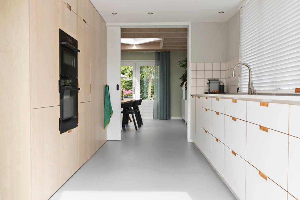 interieur ontwerp voor eco woning Den Bosch, PURE styling PURE styling Aneks kuchenny Drewno O efekcie drewna