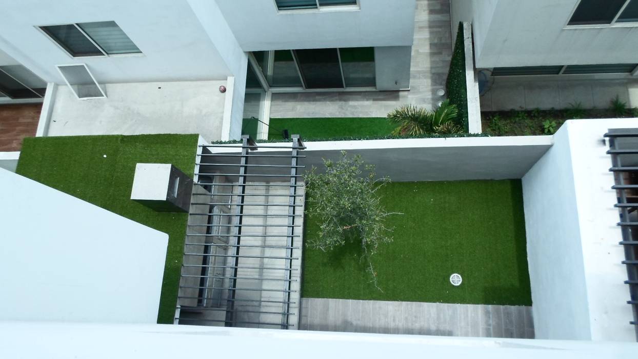 Casa Cumbres Madeira Monterrey NL, Diseño Corporativo Diseño Corporativo Jardines modernos jardineria