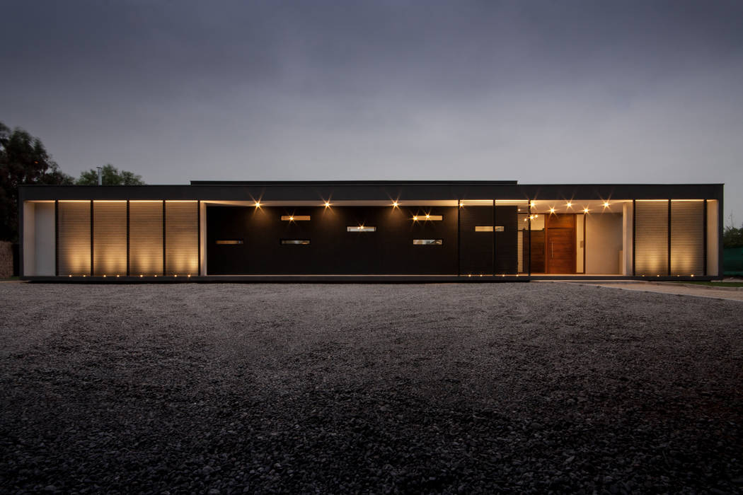 Black House JPV Arquitecto Casas minimalistas