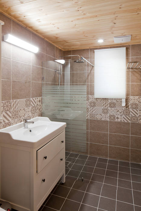포인트 타일을 사용하여 고급스러움을 표현한 2층의 욕실 위드하임 Withheim 스칸디나비아 욕실 목조주택,전원주택,단독주택,연천목조주택,연천전원주택,연천단독주택,위드하임